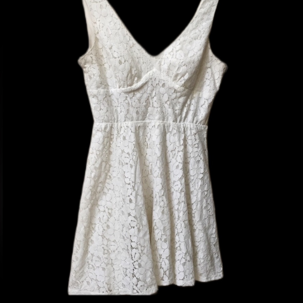 Lily Rose mini lace dress